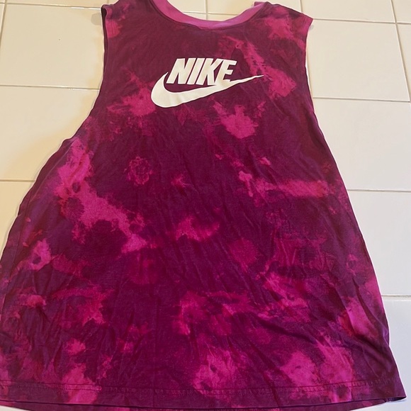 Tie-dye Nike Tank 🌸 - Picture 2 of 4